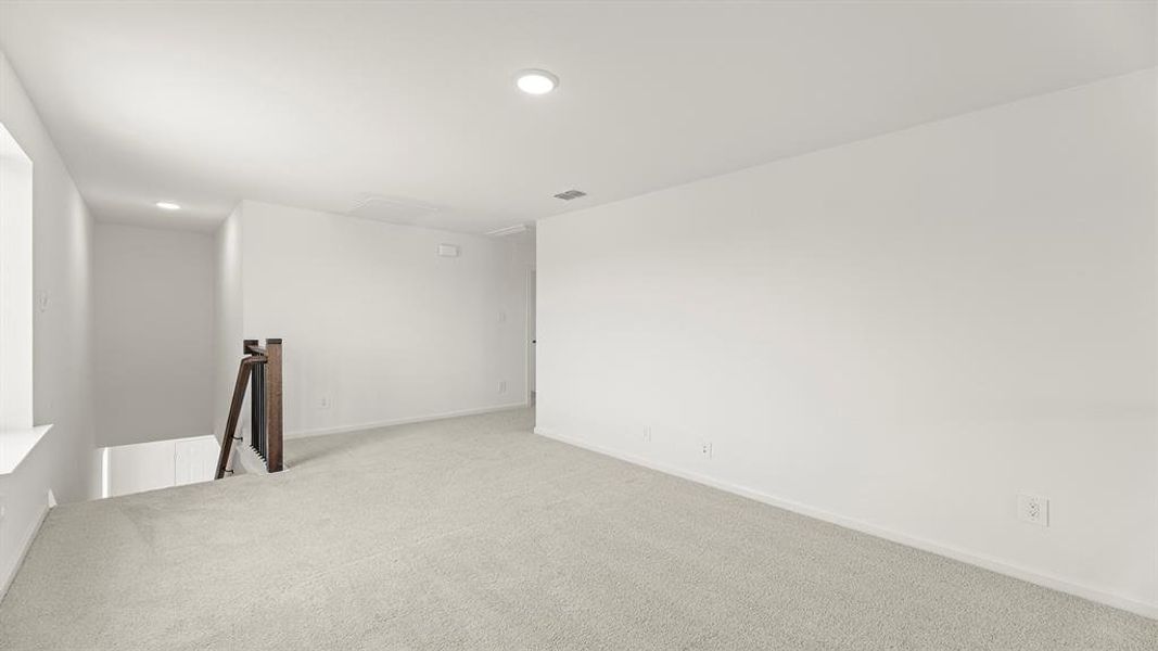 20. 1632 Edgeway - Game (2)