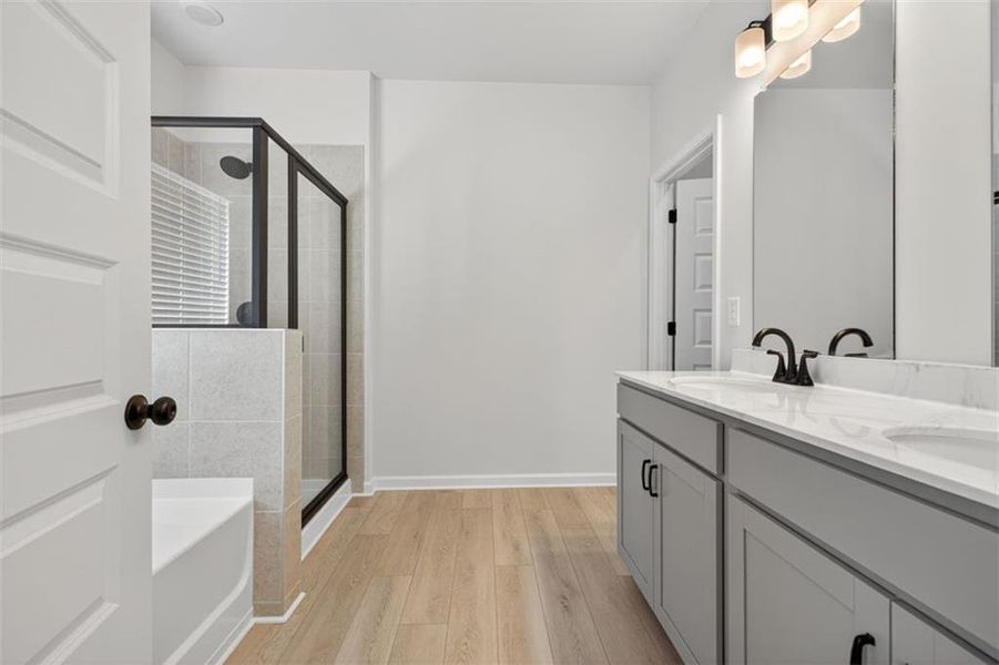 Furnished interior view inside a new home in Franklin Manor, Lawrenceville (Image 18).