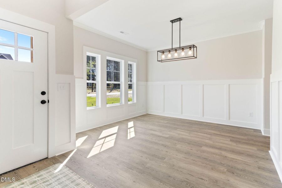 93-web-or-mls-IMG_1068 93-web-or-mls-IMG_1068