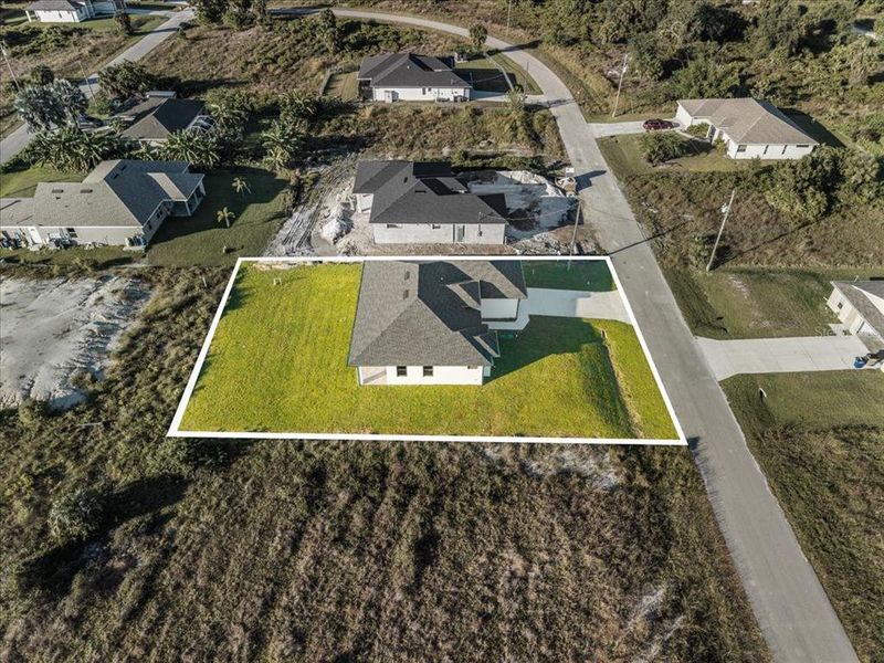 Exterior details and patio area of a home in , Lehigh Acres (Image 18).