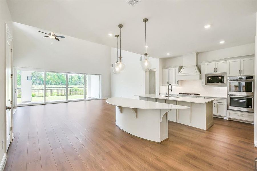 Furnished interior view inside a new home in Sienna 65', Missouri City (Image 13). Furnished interior view inside a new home in Sienna 65', Missouri City (Image 13).