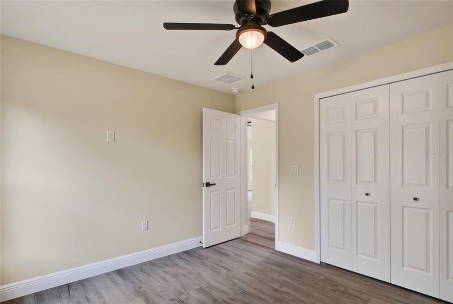 Spacious, unfurnished interior of a new home in , Dunnellon (Image 30).