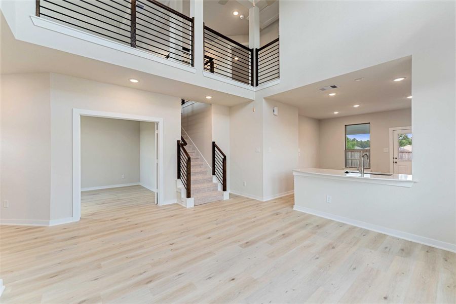 Spacious, unfurnished interior of a new home in Magnolia Springs, Montgomery (Image 12). Spacious, unfurnished interior of a new home in Magnolia Springs, Montgomery (Image 12).