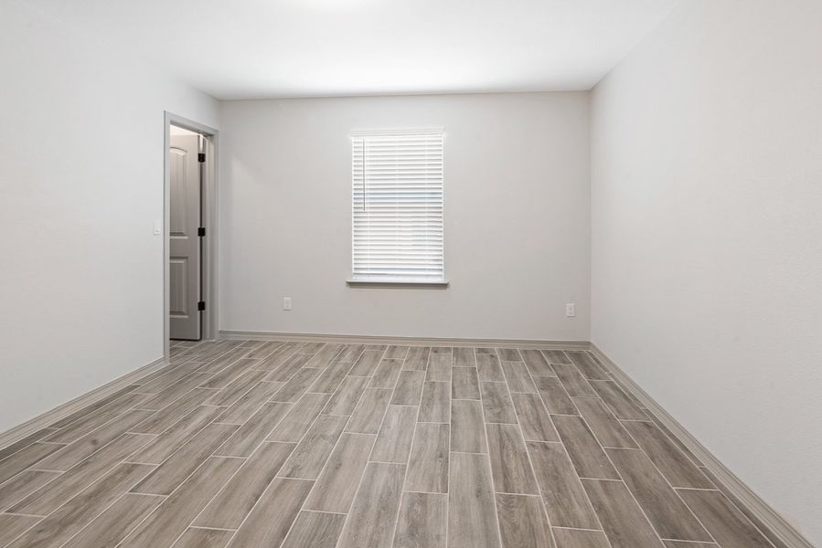Representative unfurnished interior of a home built from the Rose- 1941SSC by Saratoga Homes in Paseo Del Este, El Paso (Image 31).