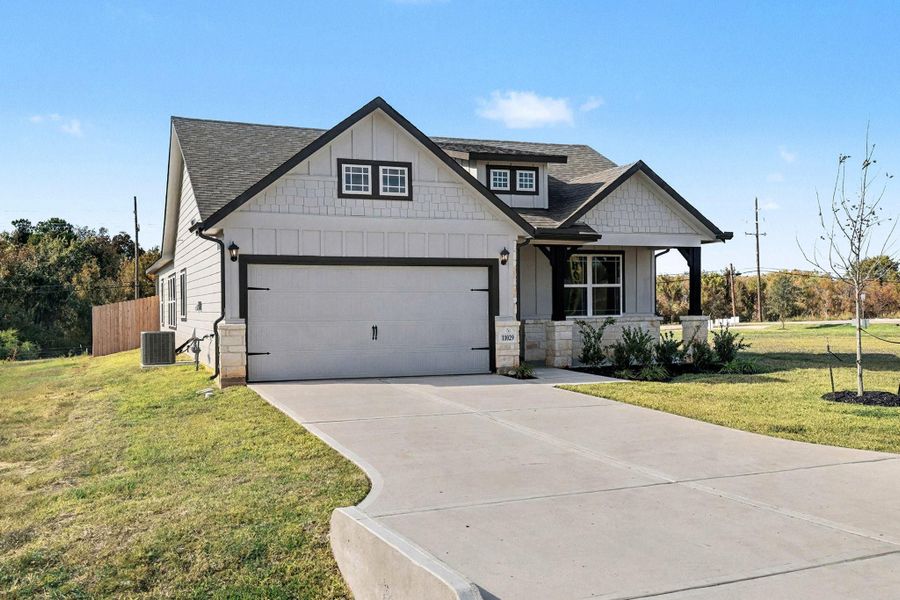 READY NOW!! Fabulous New 1 Story home! This is the Duval plan.  Hurry, call and tour this home now!