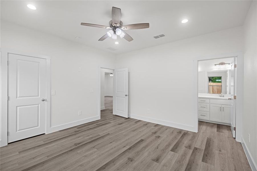 Spacious, unfurnished interior of a new home in , Tom Bean (Image 25). Spacious, unfurnished interior of a new home in , Tom Bean (Image 25).