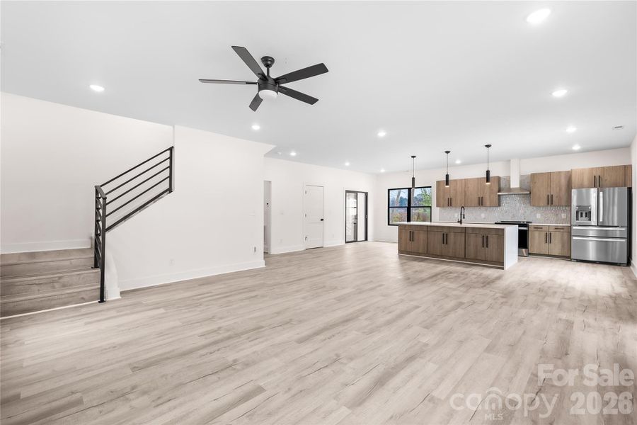 Spacious, unfurnished interior of a new home in , Charlotte (Image 28).