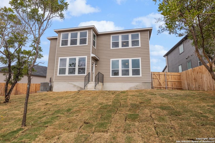Exterior details and patio area of a home in , San Antonio (Image 3).