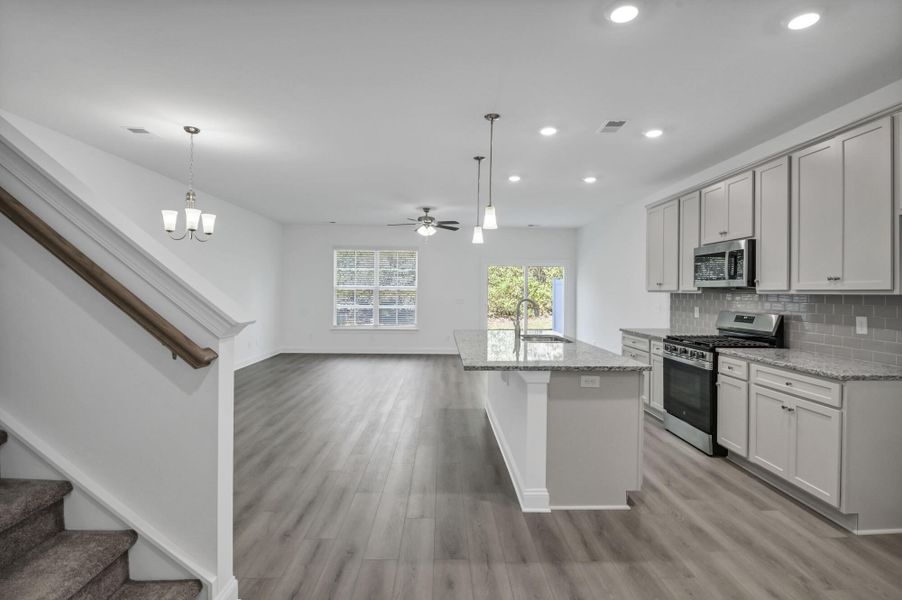 Image 43 of a home in Kensington Place Townhomes.