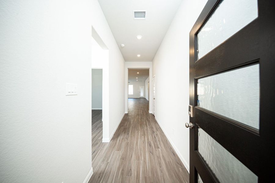 Photos are a representation of the floor plan. Options and interior selections will vary. Photos are a representation of the floor plan. Options and interior selections will vary.
