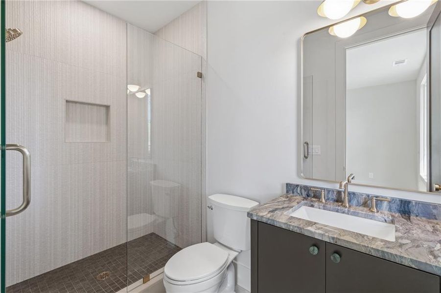 Furnished interior view inside a new home in , Atlanta (Image 16).