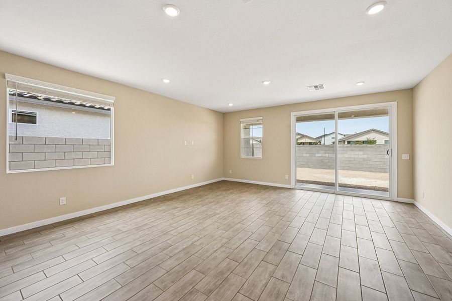 New Home in Buckeye, AZ.  - Slide 4