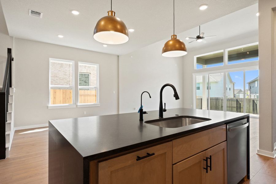 Image 48 of a home in Lariat.