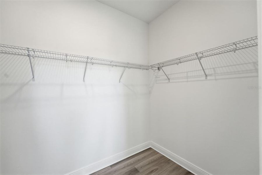 Spacious, unfurnished interior of a new home in Park View at the Hills, Minneola (Image 21).