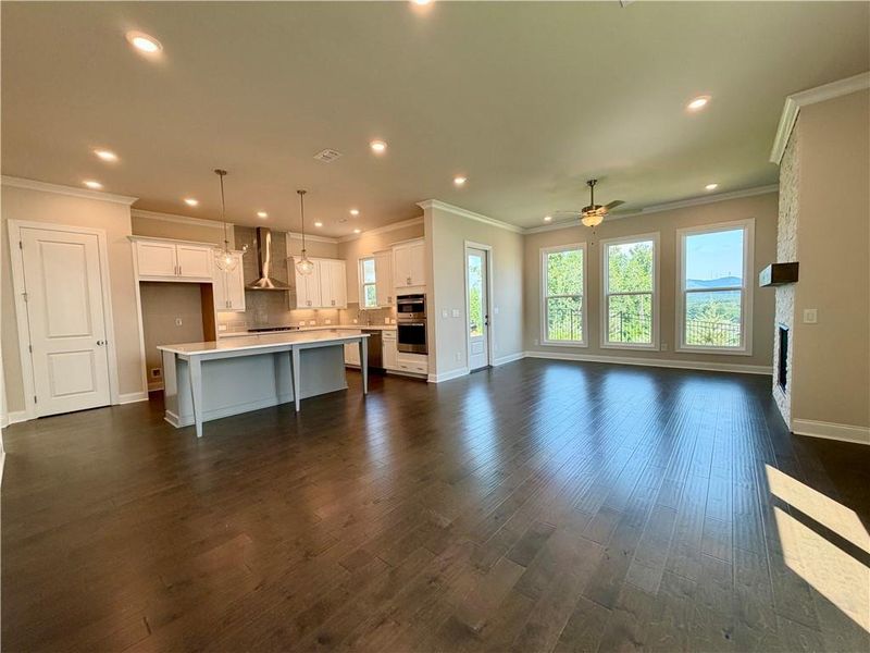 Spacious, unfurnished interior of a new home in Palisades Single Family, Cumming (Image 16).