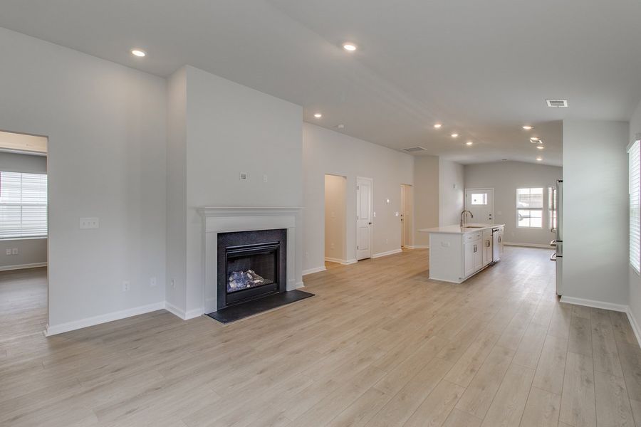 Spacious, unfurnished interior of a new home in Bluefield, Lexington (Image 18). Spacious, unfurnished interior of a new home in Bluefield, Lexington (Image 18).