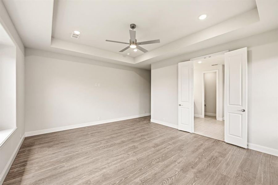 Spacious, unfurnished interior of a new home in Hayes Crossing, Midlothian (Image 31).