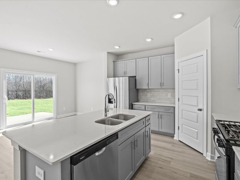 Furnished interior view inside a new home in Brayfield Manor - Signature Collection, Wellford (Image 5). Furnished interior view inside a new home in Brayfield Manor - Signature Collection, Wellford (Image 5).