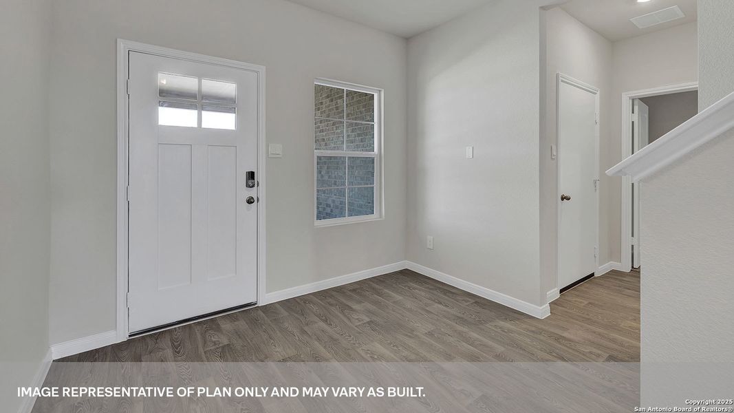 Spacious, unfurnished interior of a new home in Whisper South, San Marcos (Image 19).