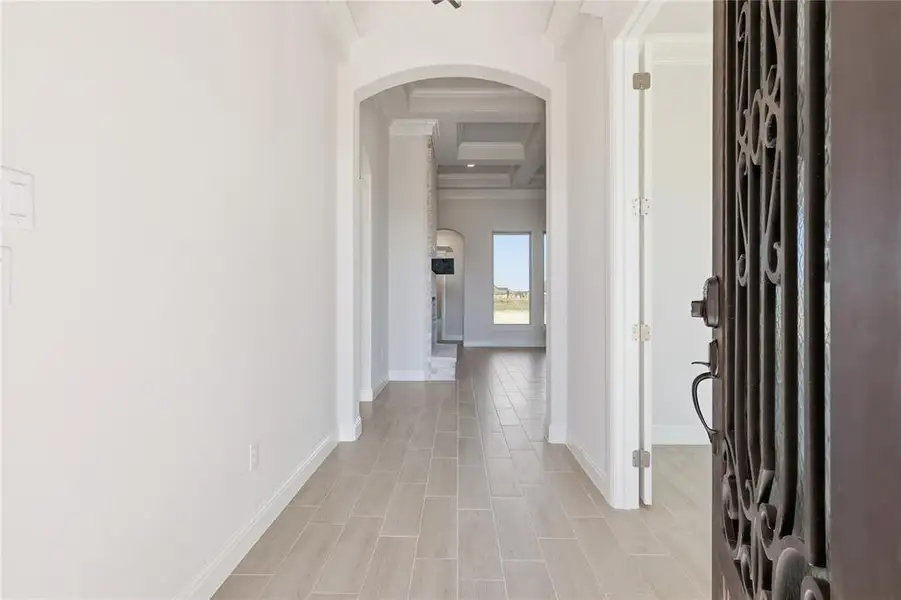 Spacious, unfurnished interior of a new home in , Weatherford (Image 22). Spacious, unfurnished interior of a new home in , Weatherford (Image 22).