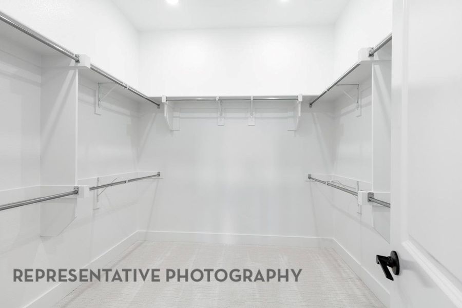 Spacious, unfurnished interior of a new home in Kresston, Montgomery (Image 20).