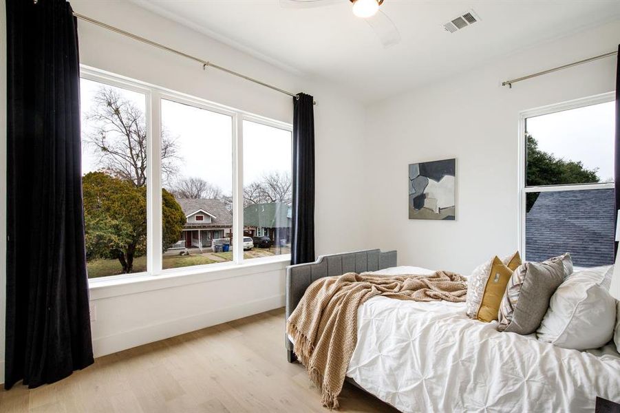 Furnished interior view inside a new home in , Dallas (Image 27).