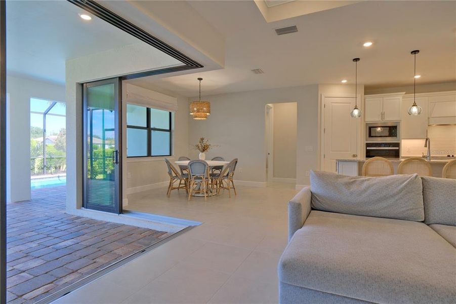 Furnished interior view inside a new home in , Bradenton (Image 49). Furnished interior view inside a new home in , Bradenton (Image 49).
