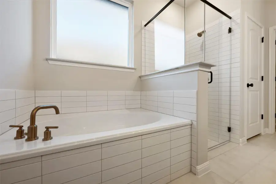 Photos are representative images and renderings for illustrative purposes only. Actual structural options and design images of the home may vary. Photos are representative images and renderings for illustrative purposes only. Actual structural options and design images of the home may vary.