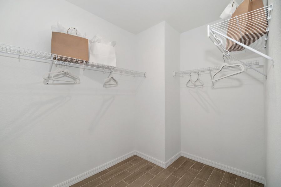 Primary suite walk-in closet