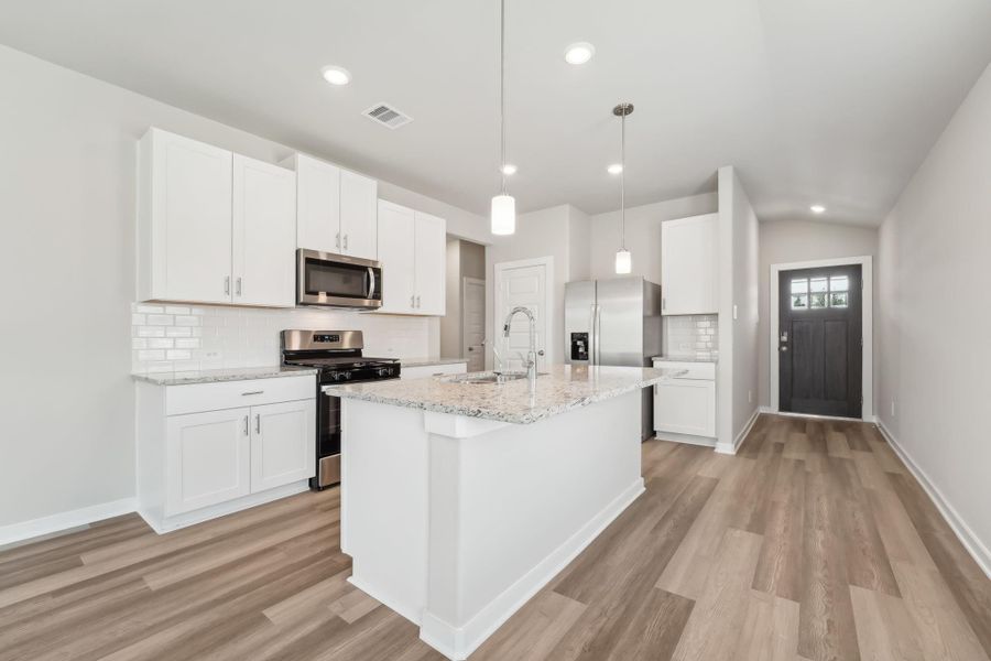 Photo is not of the actual home, but is an inspirational photo of builder’s model home and may depict options, furnishings, and/or decorator features that are not included Photo is not of the actual home, but is an inspirational photo of builder’s model home and may depict options, furnishings, and/or decorator features that are not included