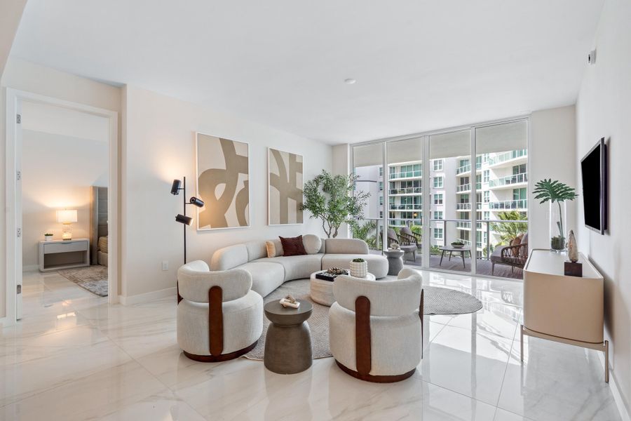 02-220 SE Mizner Blvd #611 Boca Raton, F