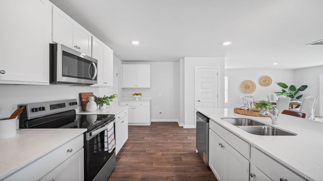 Furnished interior view inside a new home in Longleaf Village, Rincon (Image 8).