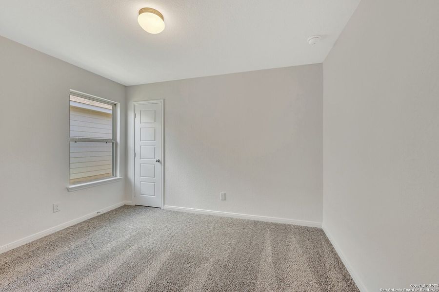 Spacious, unfurnished interior of a new home in Park Place, New Braunfels (Image 32). Spacious, unfurnished interior of a new home in Park Place, New Braunfels (Image 32).