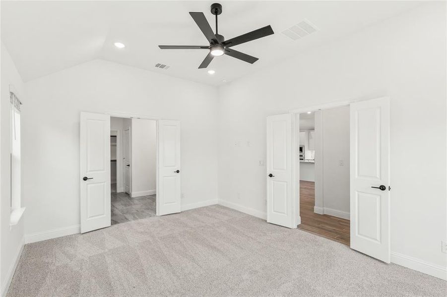 Spacious, unfurnished interior of a new home in Creekview Meadows, Celina (Image 21).