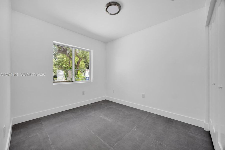 Spacious, unfurnished interior of a new home in , Miami (Image 22).