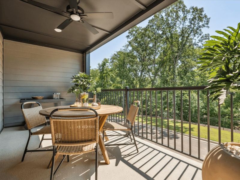 Exterior details and patio area of a home in Bellflower, Charlotte (Image 2).