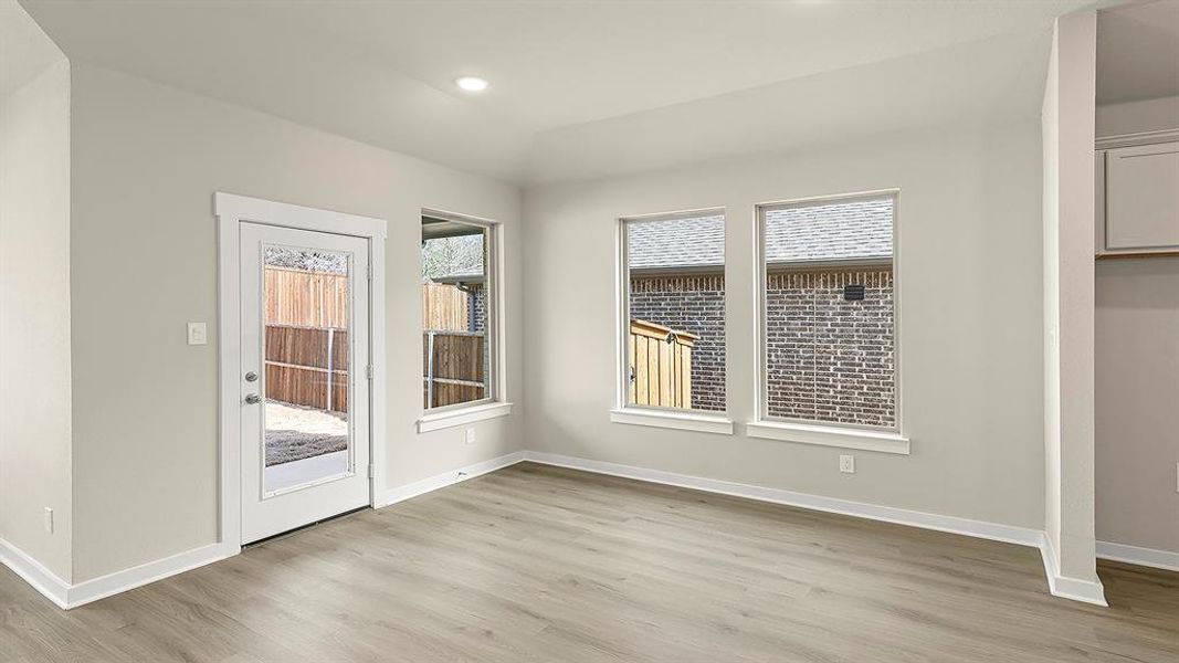 12. 2110 Sunnymede - Dining