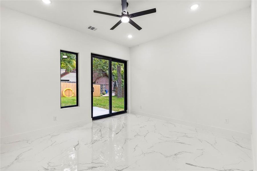 Image 33 of a home in . Image 33 of a home in .