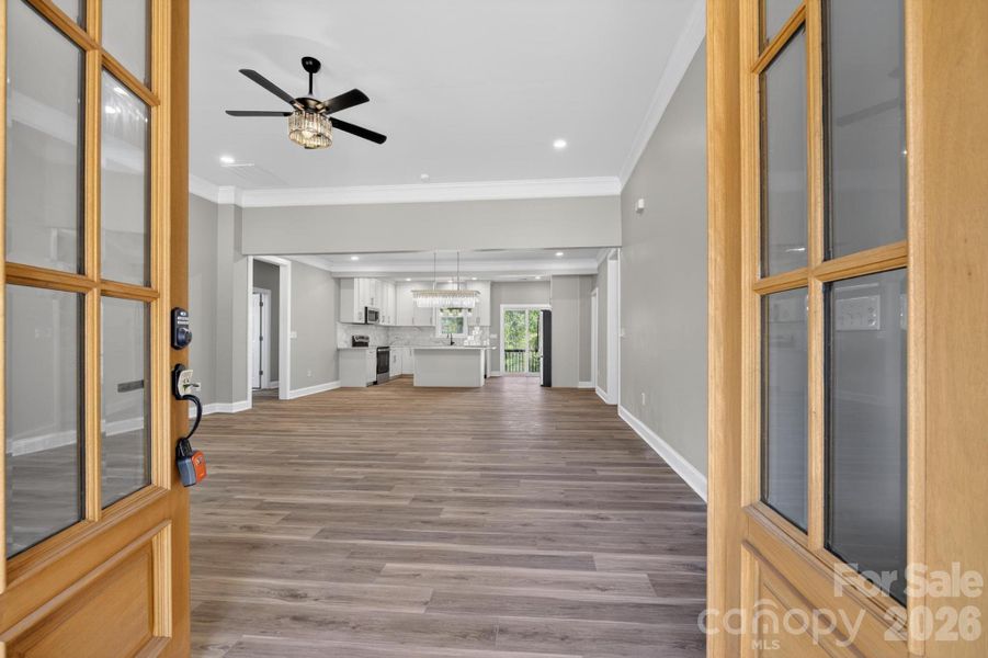 Double door entry