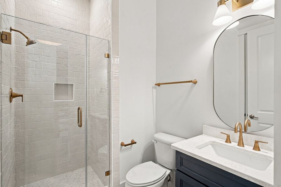 Representative furnished interior of a home built from the The Emerson by RobuckHomes in Stonehenge, Raleigh (Image 134).