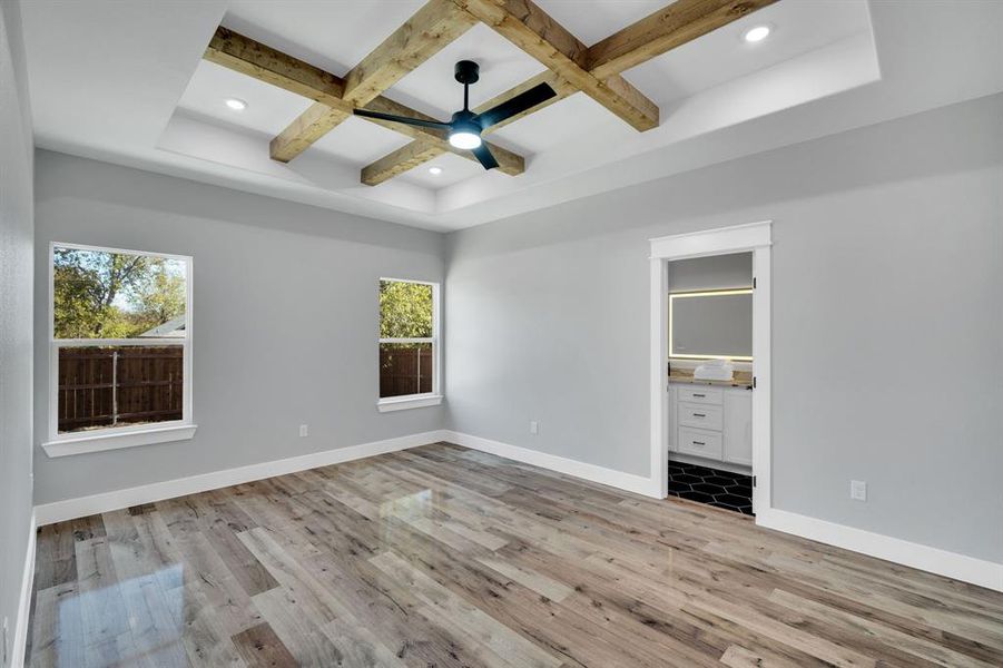 Spacious, unfurnished interior of a new home in , Alvarado (Image 21).