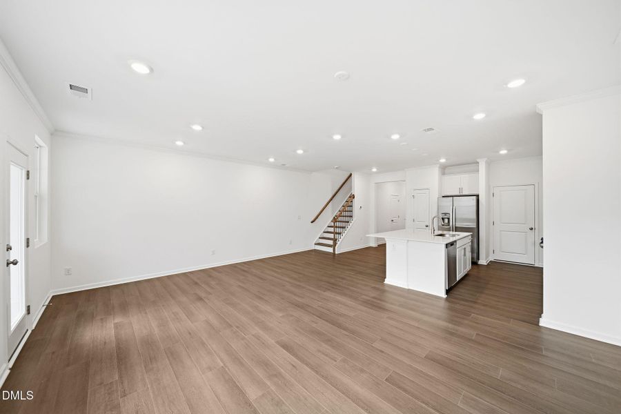 SUN_Everlee_Pic_CarsonII_QMI_258_Great_3