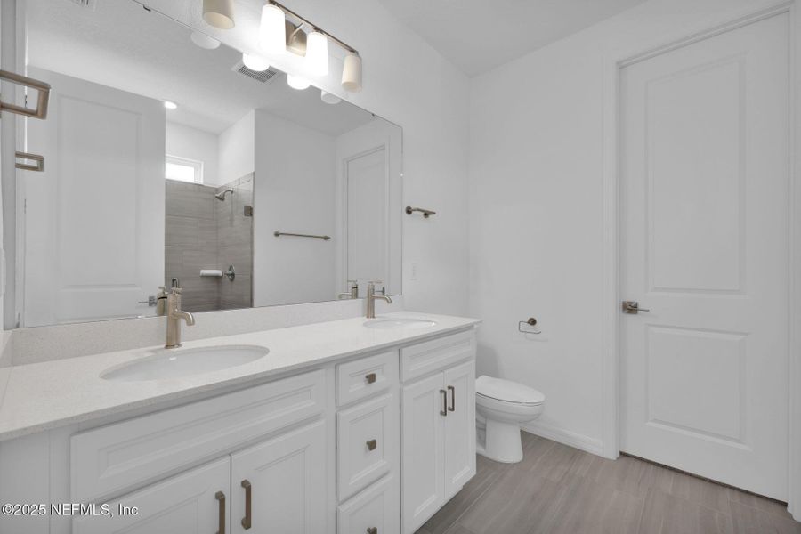 Furnished interior view inside a new home in Bradley Creek, Green Cove Springs (Image 13). Furnished interior view inside a new home in Bradley Creek, Green Cove Springs (Image 13).