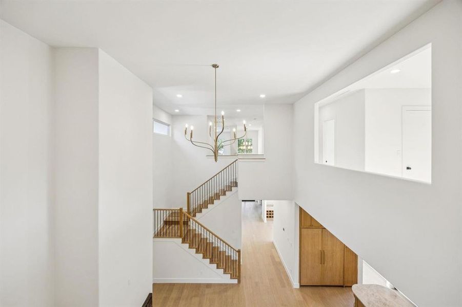 Spacious, unfurnished interior of a new home in , Dallas (Image 19).