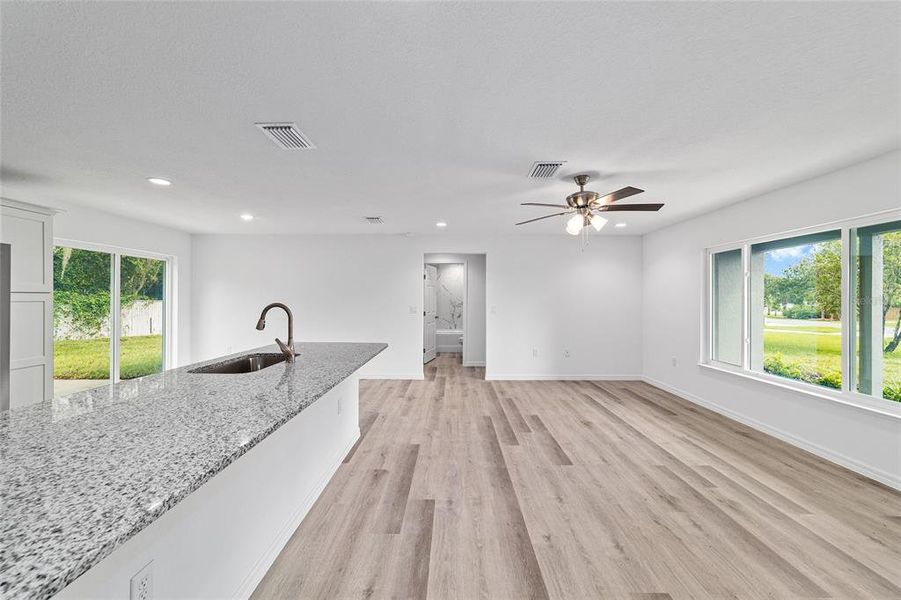 Spacious, unfurnished interior of a new home in , Dunnellon (Image 40). Spacious, unfurnished interior of a new home in , Dunnellon (Image 40).