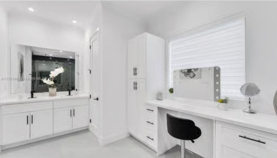 Furnished interior view inside a new home in , Miami (Image 9).