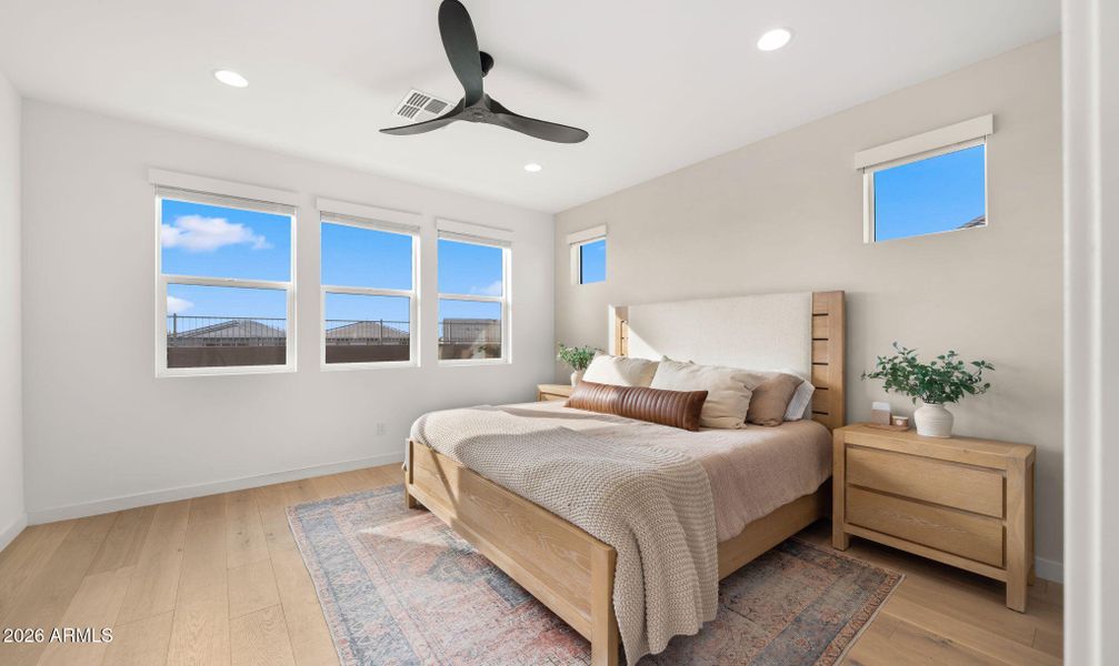 31-web-or-mls-Primary Bedroom8