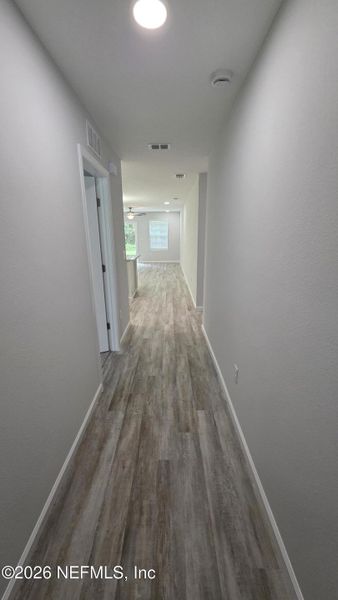 Spacious, unfurnished interior of a new home in , Jacksonville (Image 23).