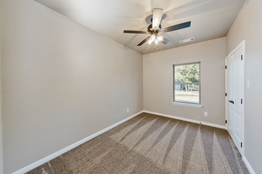 Representative unfurnished interior of a home built from the The Campbell by Doug Parr Custom Homes in Fair Oaks, Runaway Bay (Image 24). Representative unfurnished interior of a home built from the The Campbell by Doug Parr Custom Homes in Fair Oaks, Runaway Bay (Image 24).