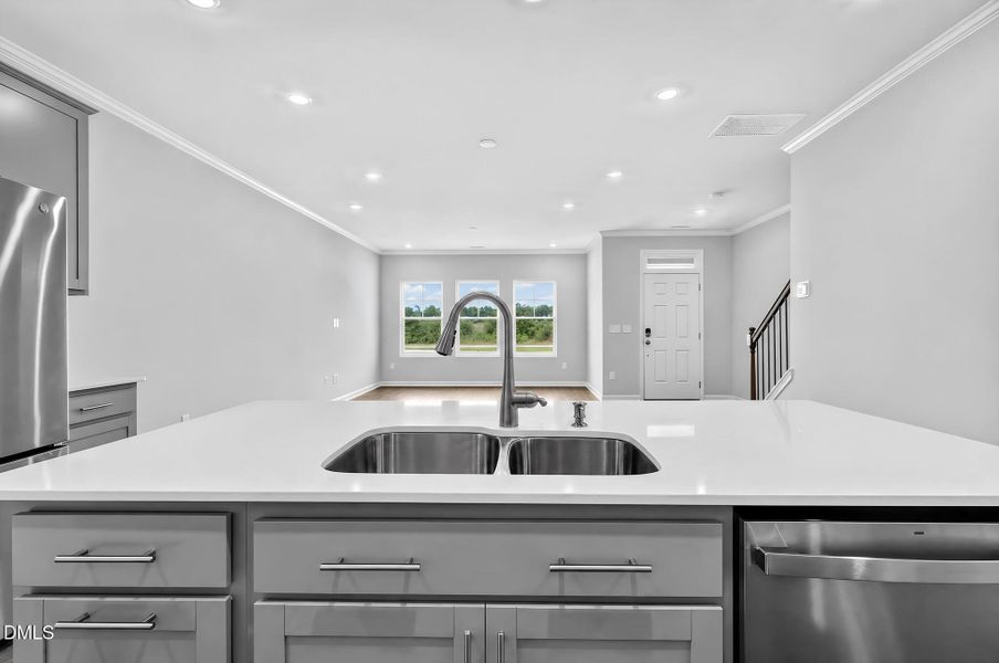 SUN_Rosedale_Pic_Sutton-17
